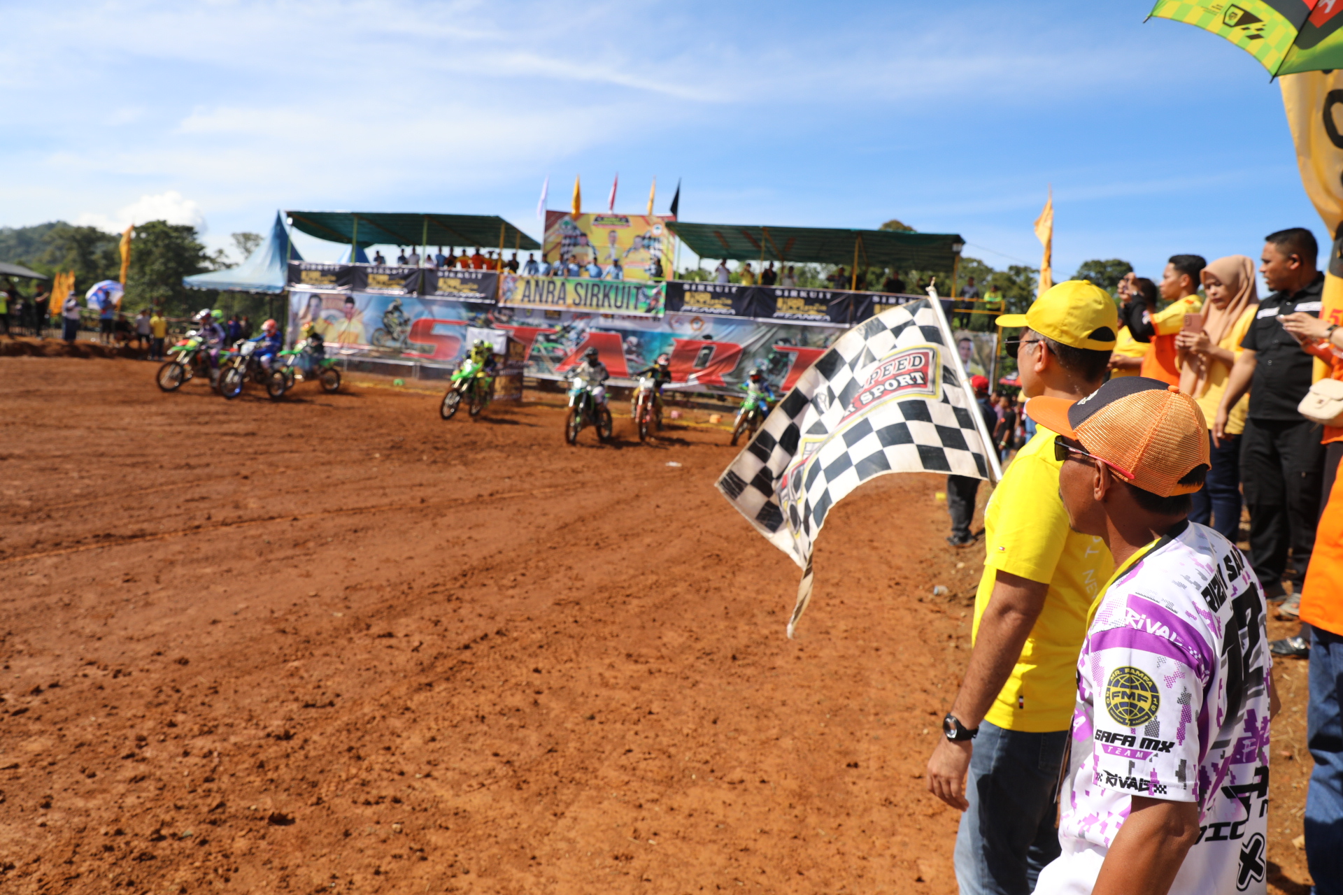 Buka Kejuaraan Super Gasstrack di Tapteng, Ijeck: Kegiatan Positif Hindari Balap Liar