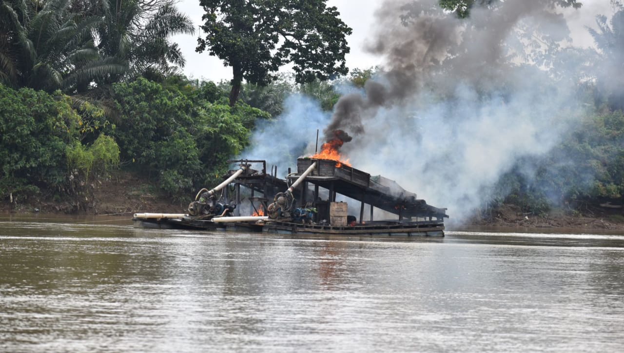 Tim Gabungan Tertibkan PETI Beraktifitas di Sungai Indragiri