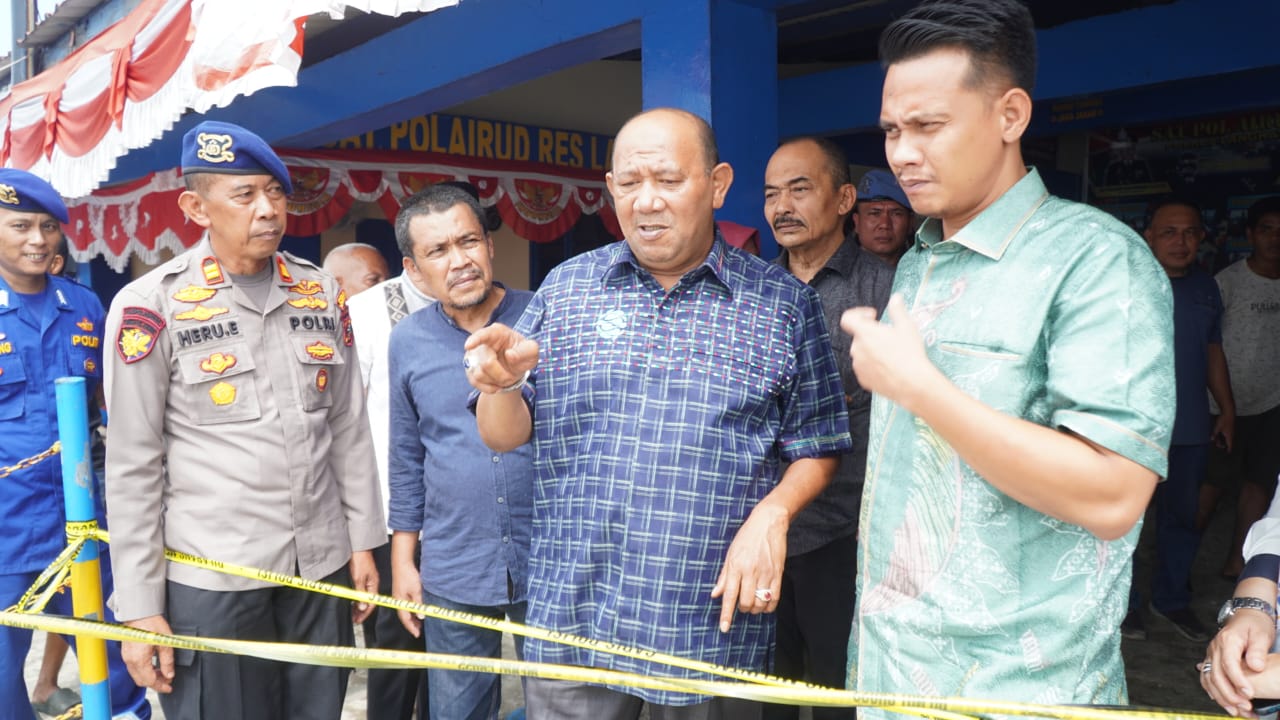 Tinjau Dermaga Pangkalan Berandan yang Runtuh, Syah Afandin: Direncanakan Segera Dibangun di P APBD