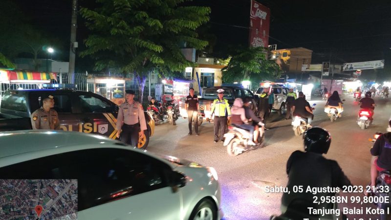 Beri Keamanan Kepada Warga Polres Tanjung Balai Gelar Patroli Skala Besar