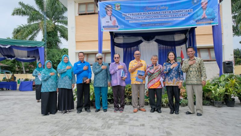 Ketua TP PKK Kota Pematang Siantar H Kusma Erizal Ginting SH Hadiri Acara Evaluasi Desa/Kelurahan Pelaksana Tertib Administrasi Tahun 2023