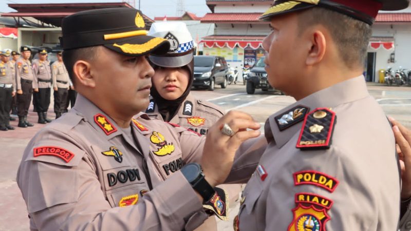 Tiga Pejabat di Polres Inhu Polda Riau Sertijab 