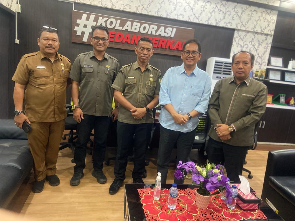 Perkuat Kolaborasi untuk Penataan Pasar, Dirut PUD Pasar Temui Dua Kadis