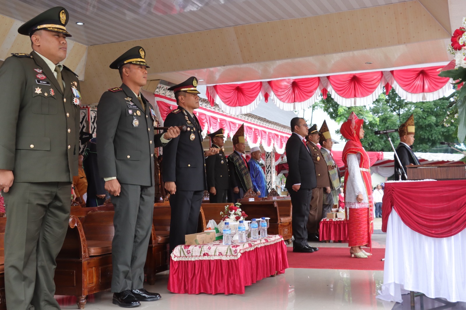 Kapolres Pematang Siantar Bersama Ketua Bhayangkari Ikuti Upacara Puncak HUT RI KE-78 Tahun 2023