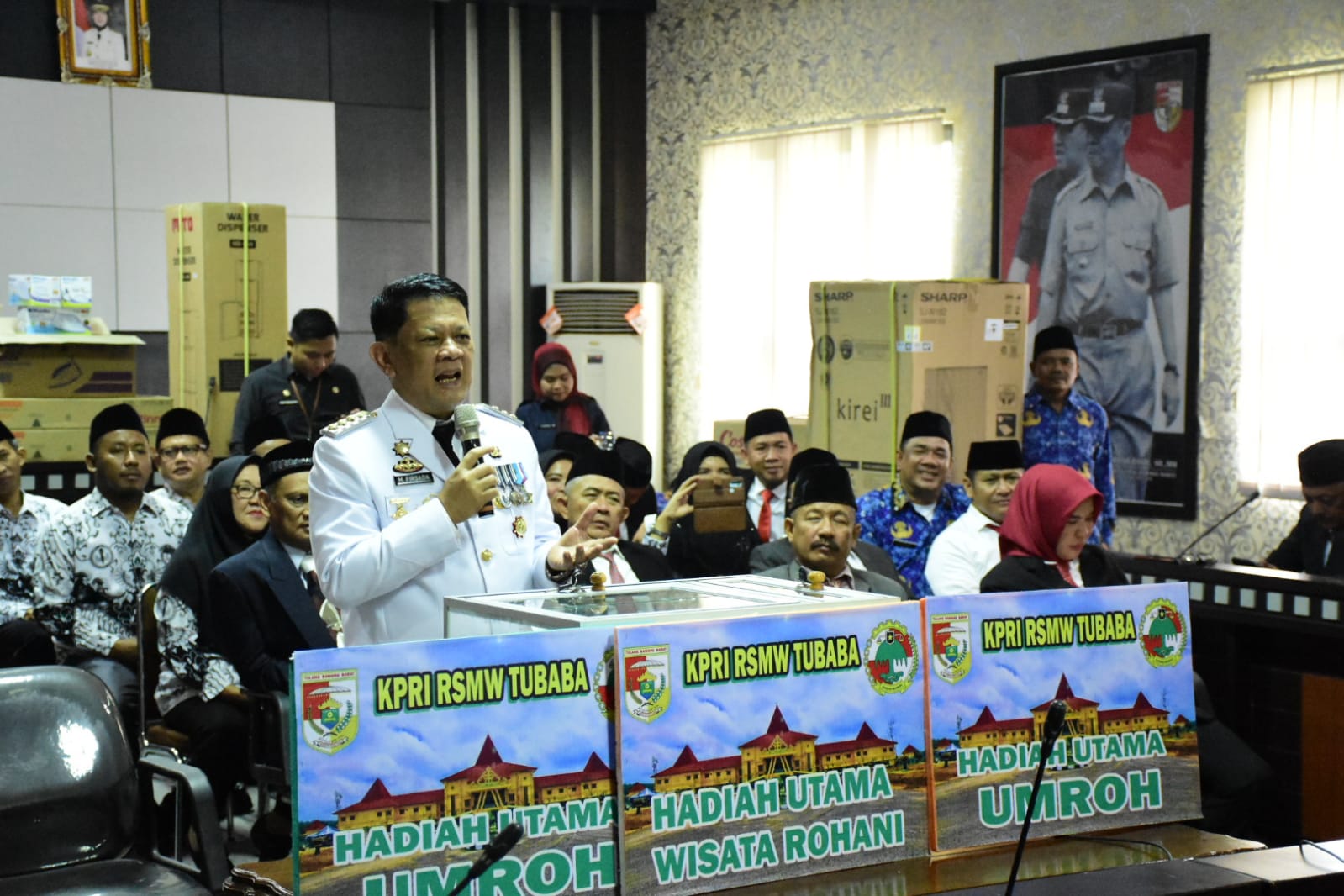 Pj Bupati Firsada Hadiri Pengundian Hadiah Koperasi KPRI RSMW