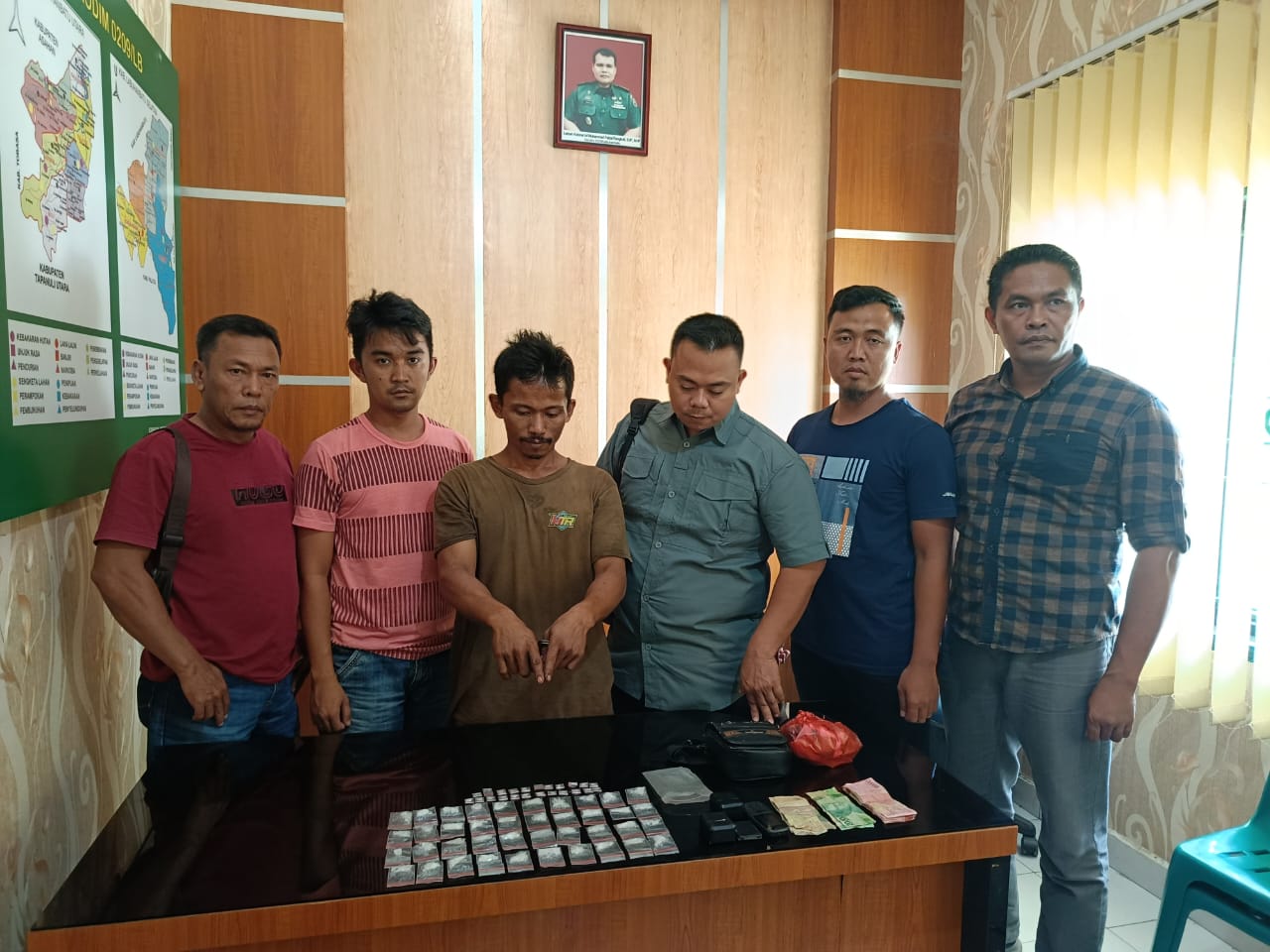 Intel Kodim 0209/Labuhanbatu Wilayah Labusel Bergerak, “Hajar Bandar Narkoba” di Desa Perk.Teluk Panji Jaringan Lapas Kota Pinang