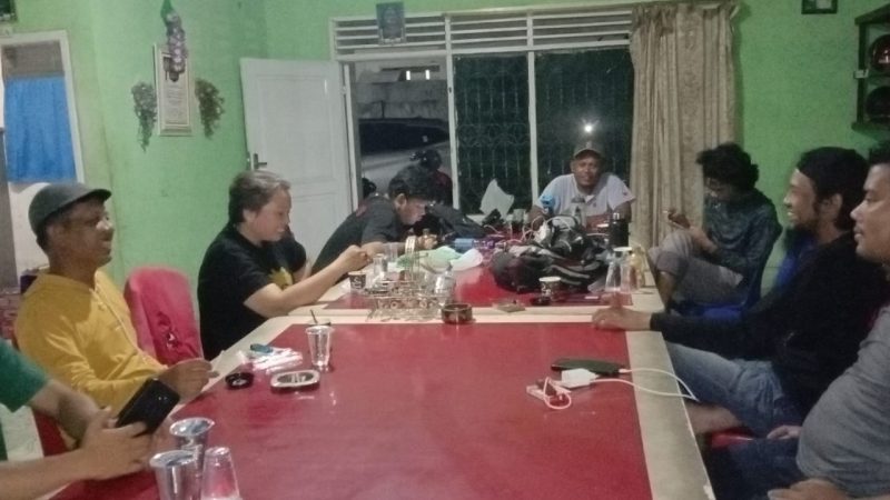 Wartawan Media Nasional Alot Bahas Pukat Trawl di Kantor SMSI Sergai