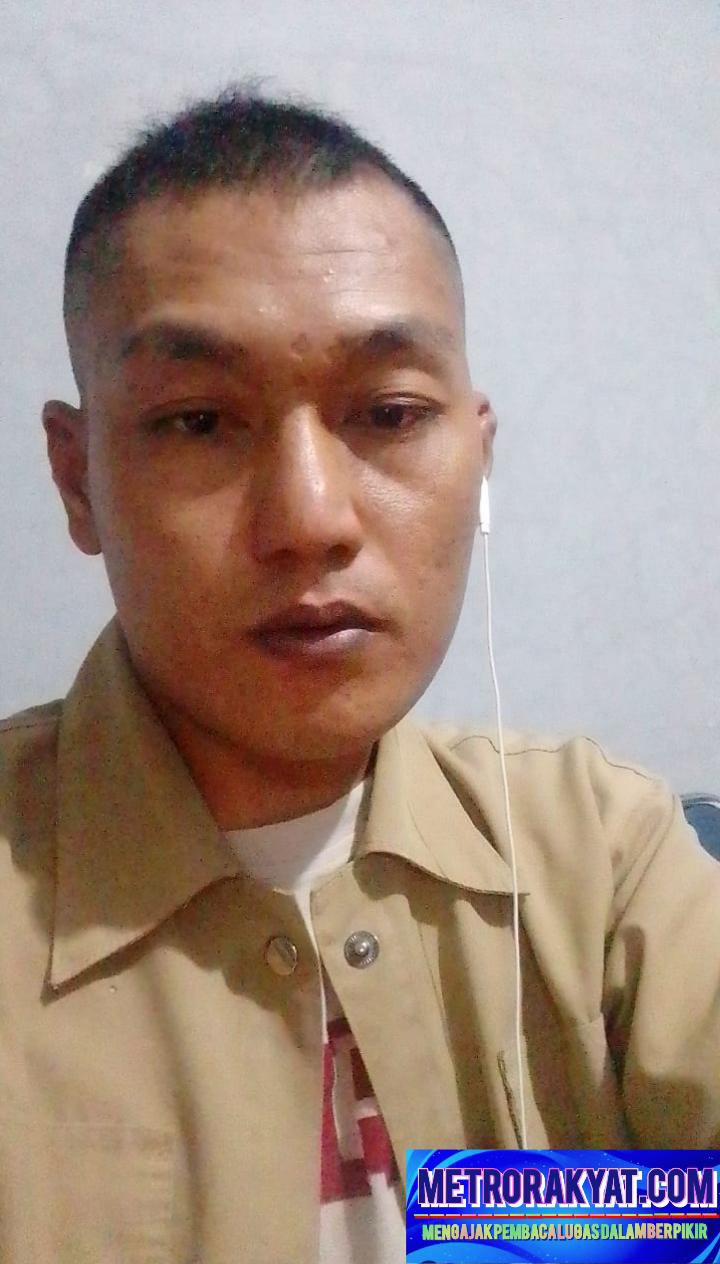 Pemerintah melalui Kementerian Pendayagunaan Aparatur Negara dan Reformasi Birokrasi