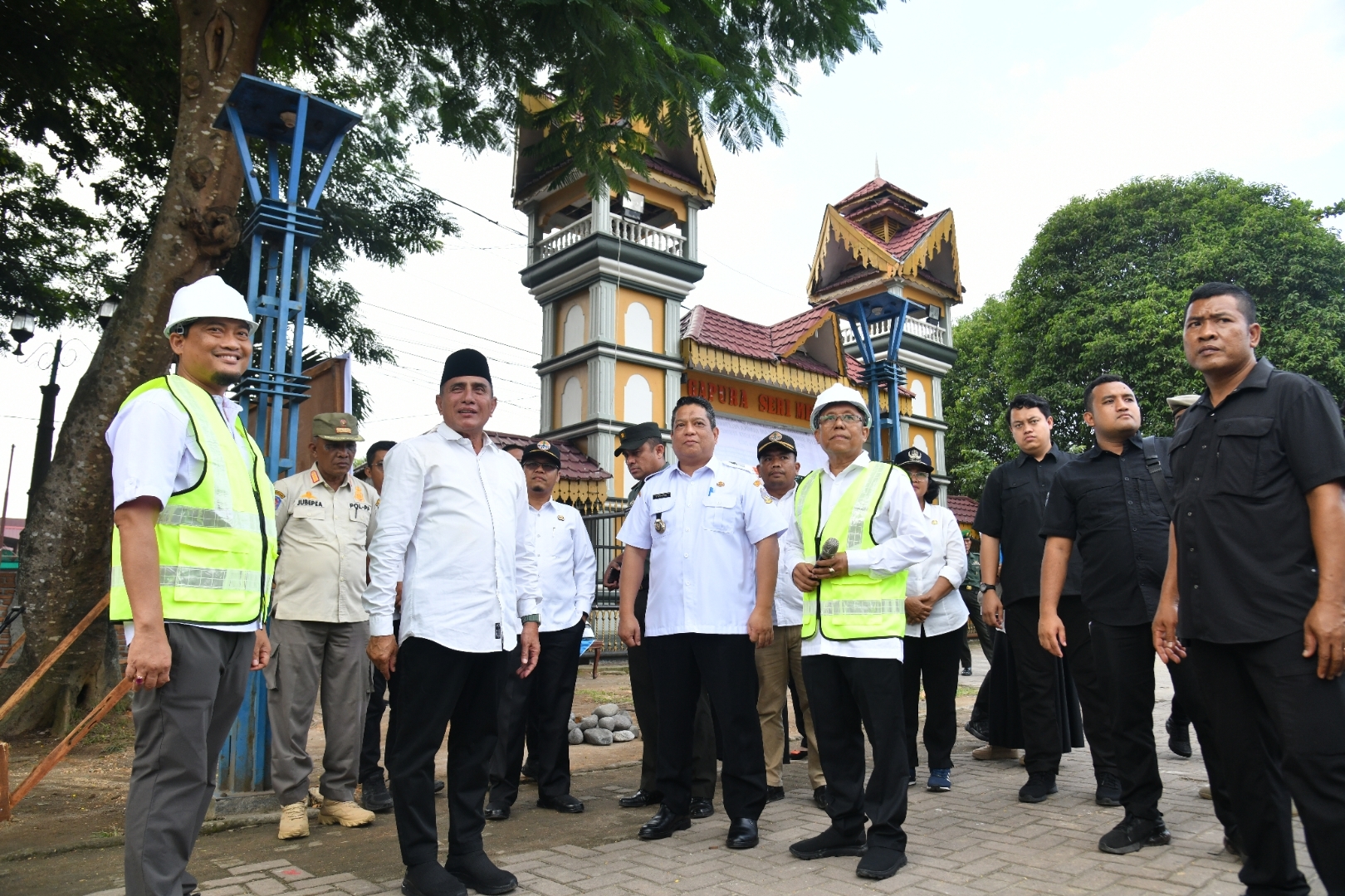 Kunker ke Kota Tebingtinggi, Edy Rahmayadi Resmikan Ponpes dan Rumah Tahfiz, serta Penataan Lapangan Merdeka