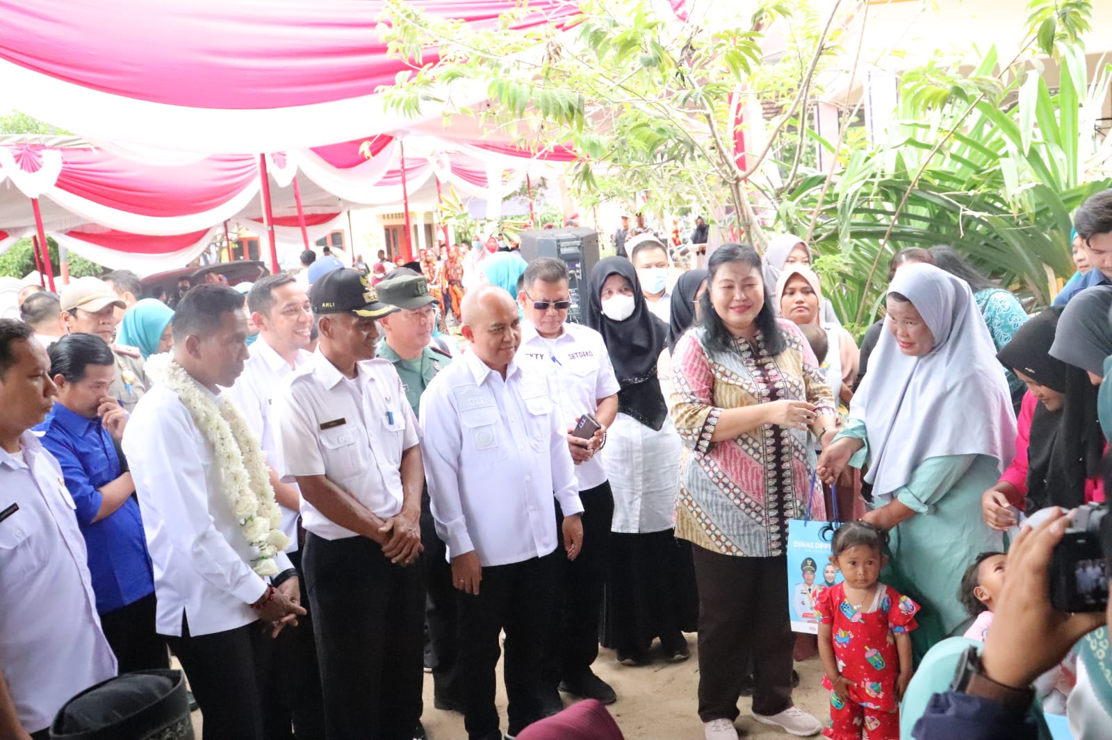Molen Sampaikan Usulan TPA Regional Saat Gule Kabung Pj Gubernur Bangka Belitung di Kelurahan Bacang