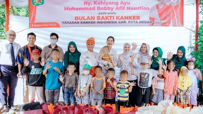Ny Kahiyang Ayu Beri Bingkisan Anak Pejuang Kanker, Semoga Cepat Sembuh & Tetap Semangat