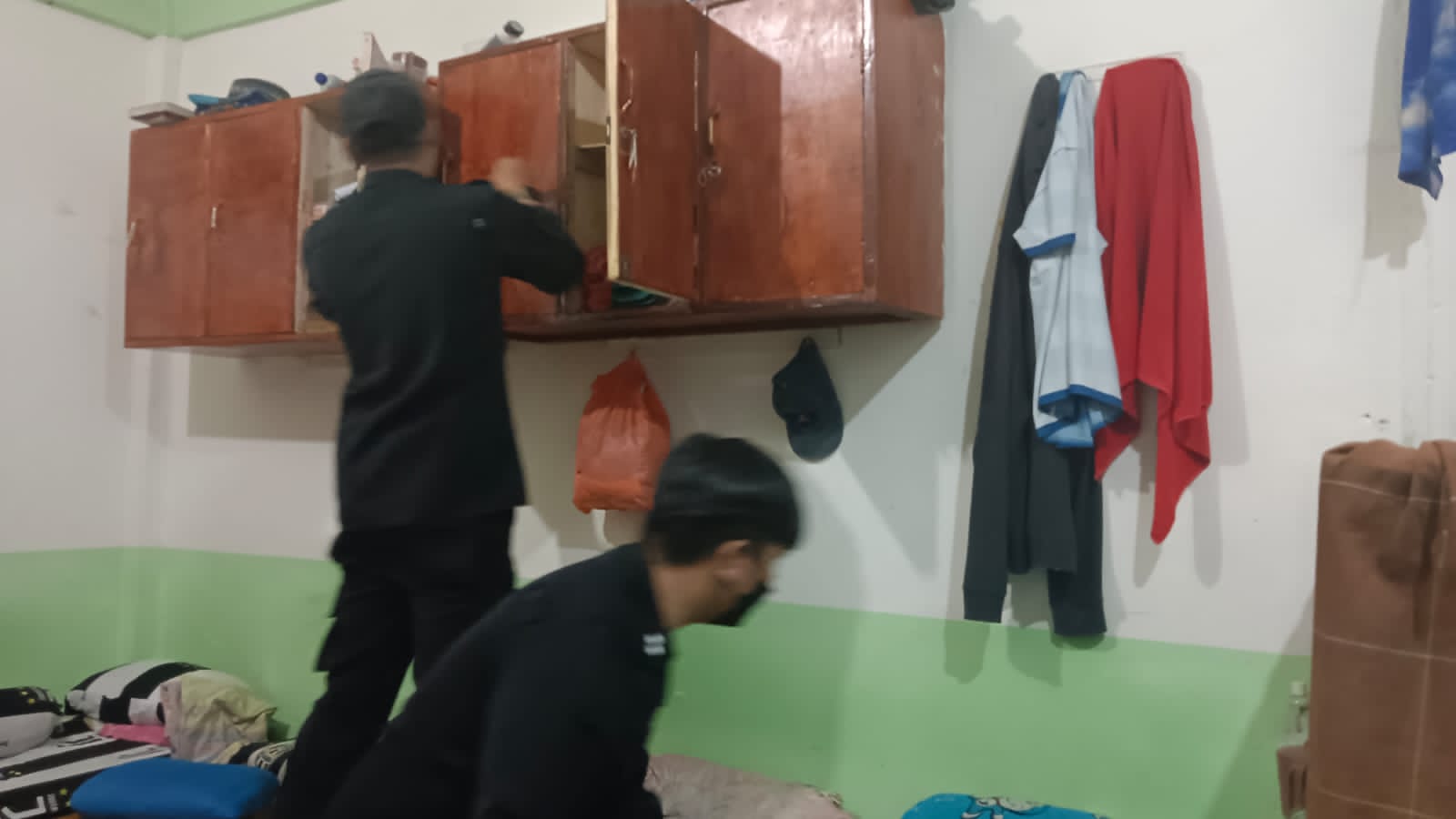 Guna Menciptakan Suasana Aman dan Kondusif, Lapas Narkotika Kelas IIA Pematangsiantar Kembali Laksanakan Razia Rutin Kamar Hunian WBP