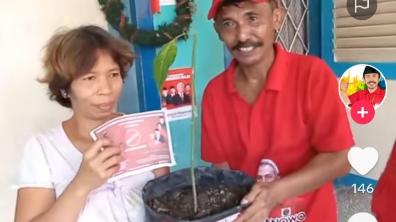 Antisipasi Inflasi, Hendri Duin bersama RHDC Bagikan Ribuan Bibit Cabai Caplak, Bibit Terong dan Bibit Jambu bagi Masyarakat di Dapil 5