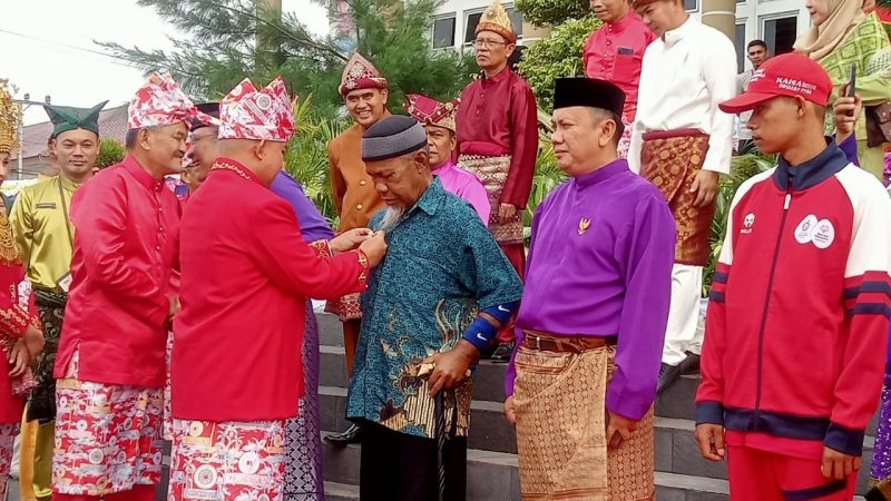 Walikota Maulan Aklil Bertindak Inspektur Upacara Dalam Rangka Memperingati Hari Jadi Pangkalpinang ke 266 baru Tahun