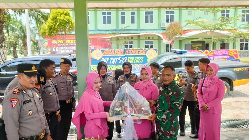Polres Tanjung Balai Berikan Suprise Dalam Rangka HUT TNI ke 78