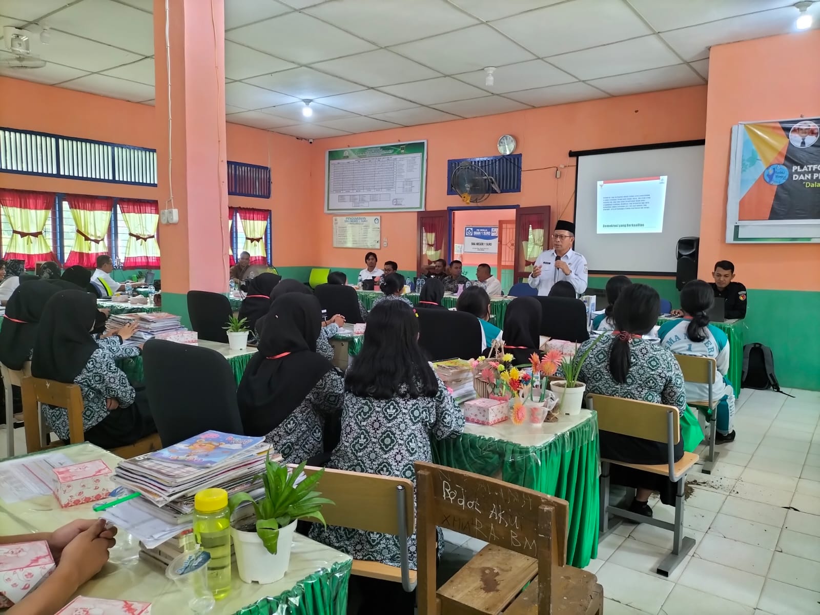 Kesbangpol Aceh Singkil Kembali Beri Pendidikan Politik Pemula di Dua Kecamatan