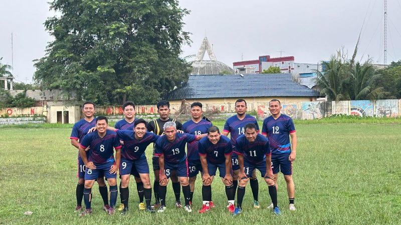 Tim Sepak Bola Polres Tanjung Balai Bersama Polres Asahan Bertanding Gelar Persahabatan