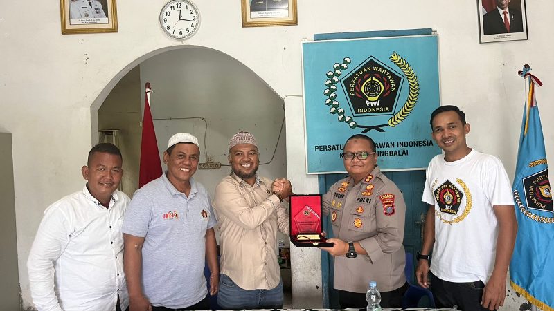 Kapolres Tanjung Balai Silaturahmi Ke Kantor PWI Tanjung Balai