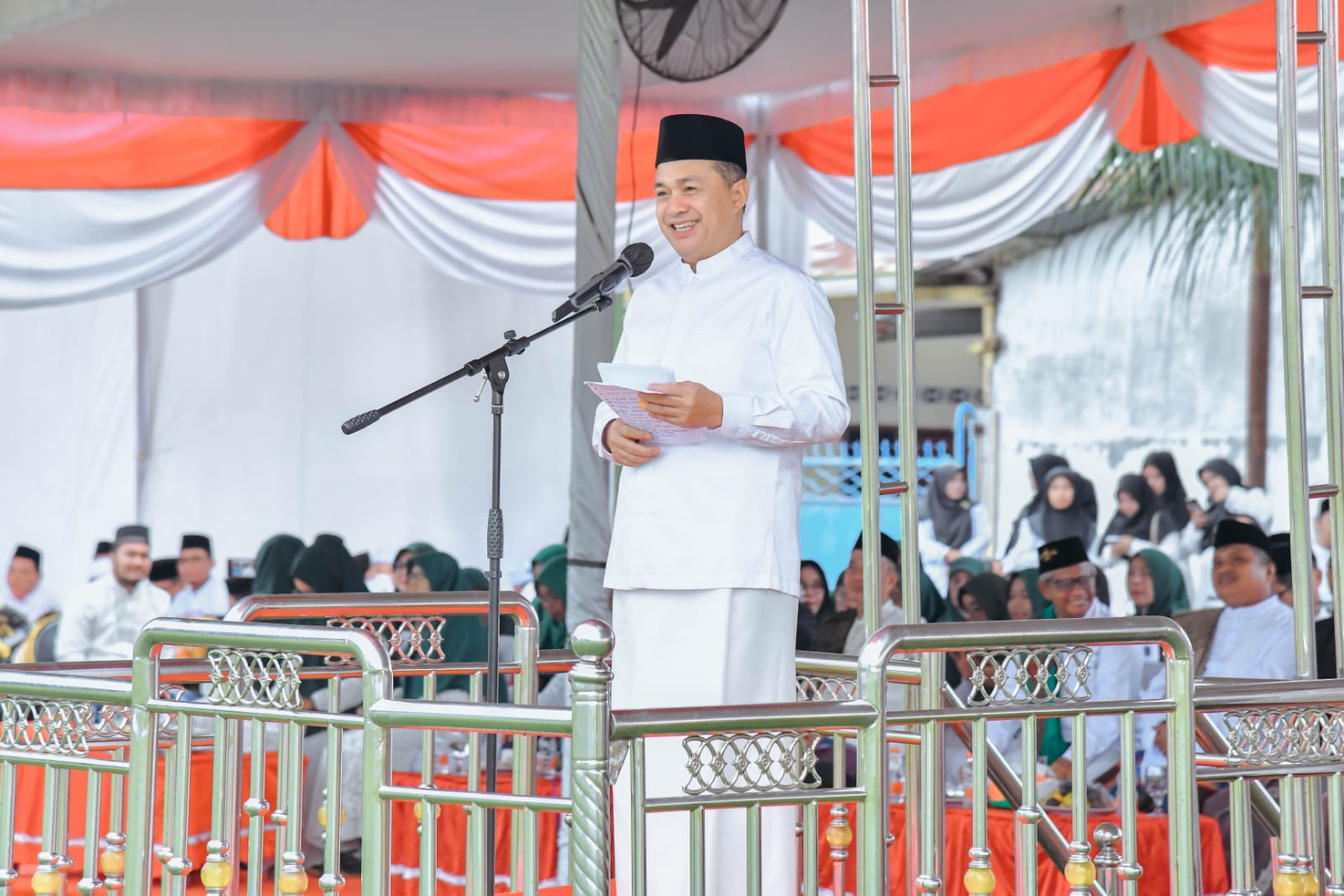 Zahir Bertindak Sebagai Inspektur Upacara Peringatan HSN, Ajak Santri Jihad Jayakan Batu Bara