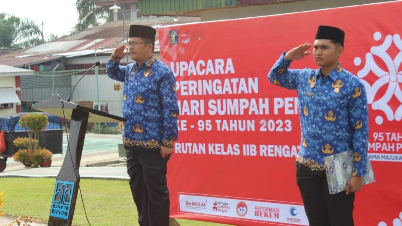 Diikuti Warga Binaan, Karutan Rengat Pimpin Upacara Sumpah Pemuda ke 95 Tahun 2023