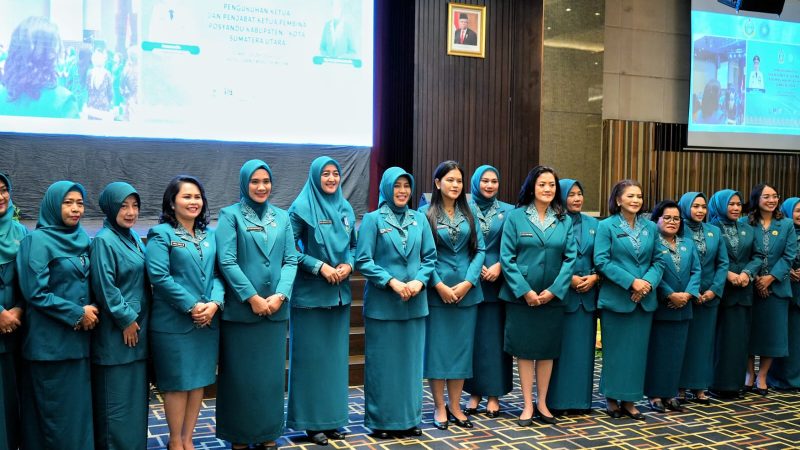 Ketua TP PKK Kota Medan Dikukuhkan Menjadi Pembina Posyandu Kota Medan