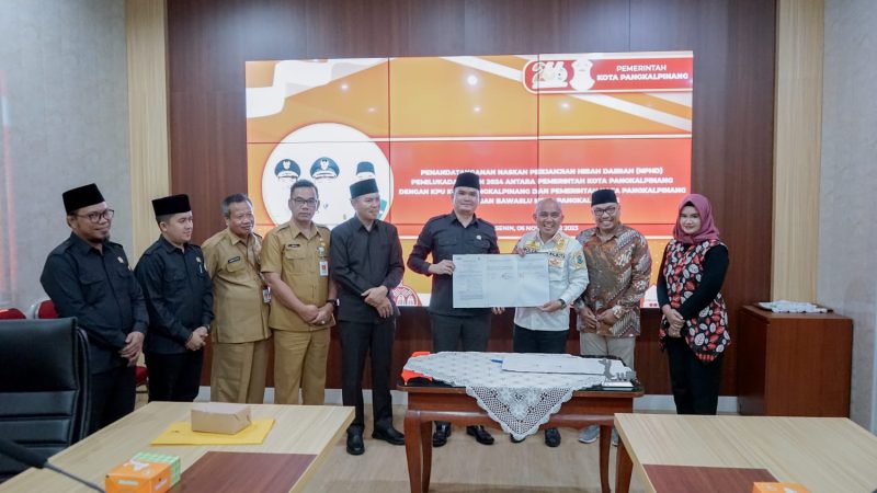 Siap Sukseskan Pemilukada, Pemkot Pangkalpinang Lakukan Penandatanganan Naskah Perjanjian Hibah Daerah Bersama KPU dan Bawaslu