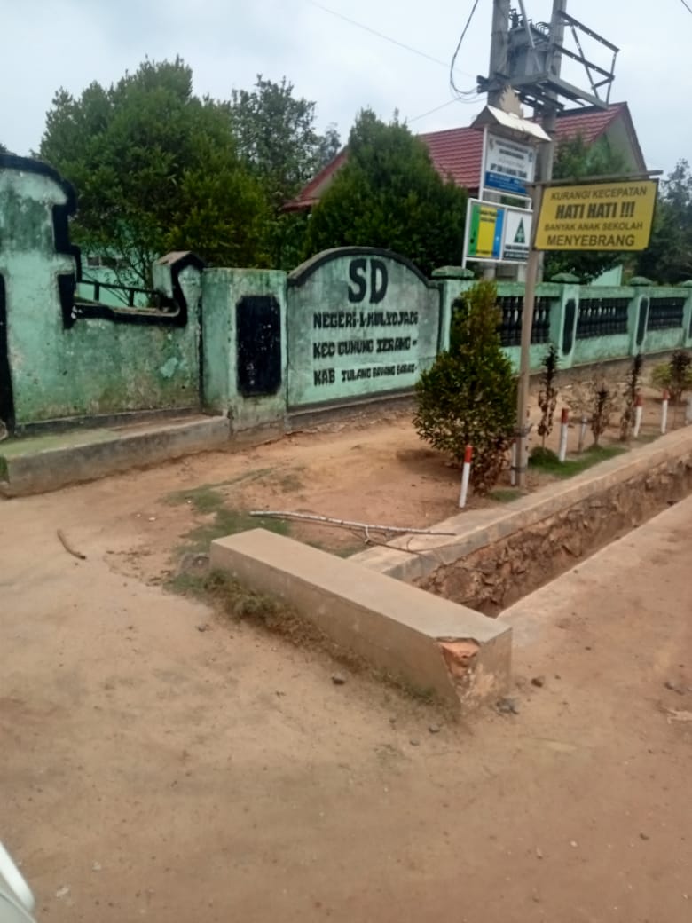Diduga Selewengkan Dana BOSP Kepala SDN 1 Mulyo Jadi Menghindari Wartawan