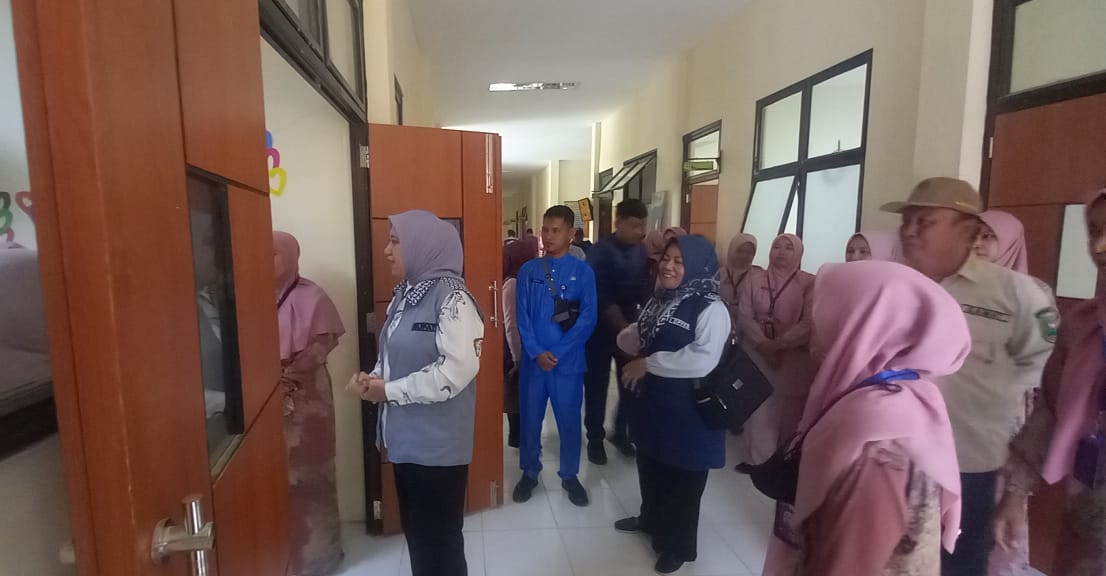 Bupati  Tinjau Layanan Puskesmas Sencano Jaya Paling Ujung Inhu