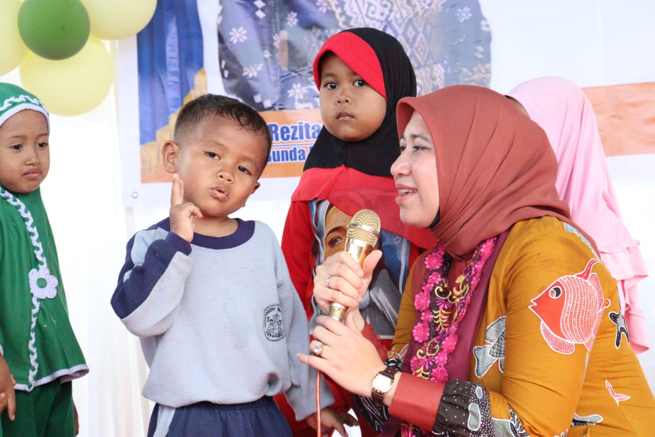 Meriahkan Gebyar PAUD, Bupati Inhu Lakukan Tanya Jawab Bersama Anak Didik