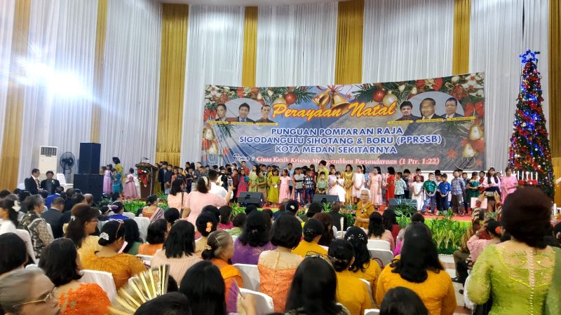 Dalam Pesan Natal, Parlin Sihotang Ajak 28 Sektor Pomparan Sihotang Menangkan Pasogit Sihotang Dalam Pemilu 2024