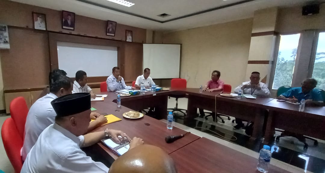 Surve Pekan Depan,  Sekda Inhu Pimpin Rapat Jalan Alternatif Kendaraan Odol