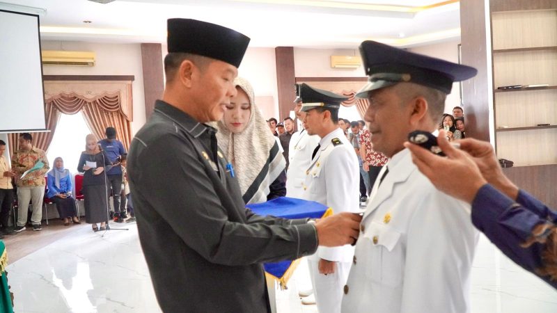 Plt. Bupati Langkat, Lantik Tiga Kepala Desa Pengganti Antar Waktu