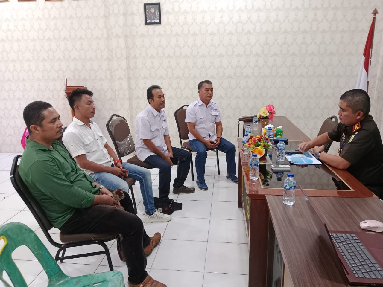 SMSI Dan Kajari Gunungsitoli Bincang Santai