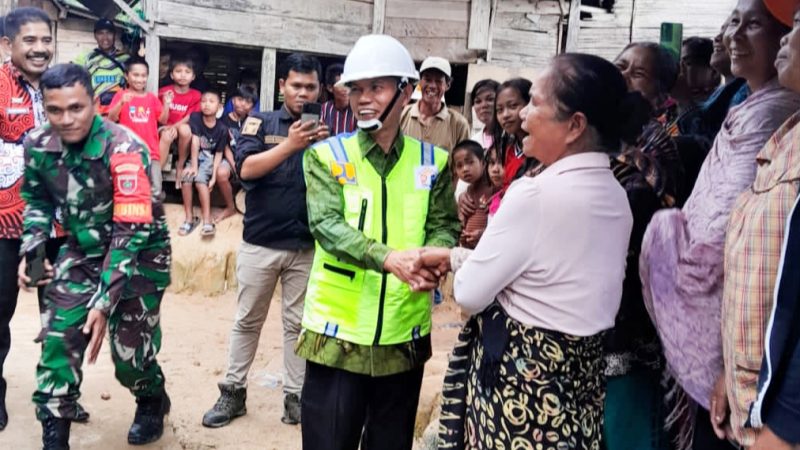 Kunker Perdana Pj. Bupati Mamasa Resmikan Padat Karya DAK Air minum dan Sanitasi di Desa Lambanan