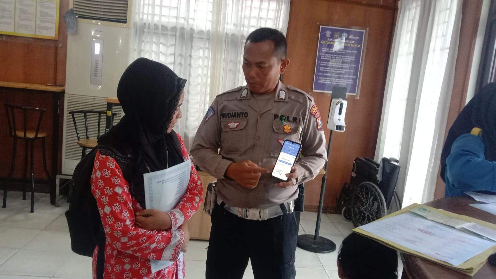Sat Lantas Polres Pematangsiantar Laksanakan Sosialisasi Pembayaran Pajak Melalui E-Signal