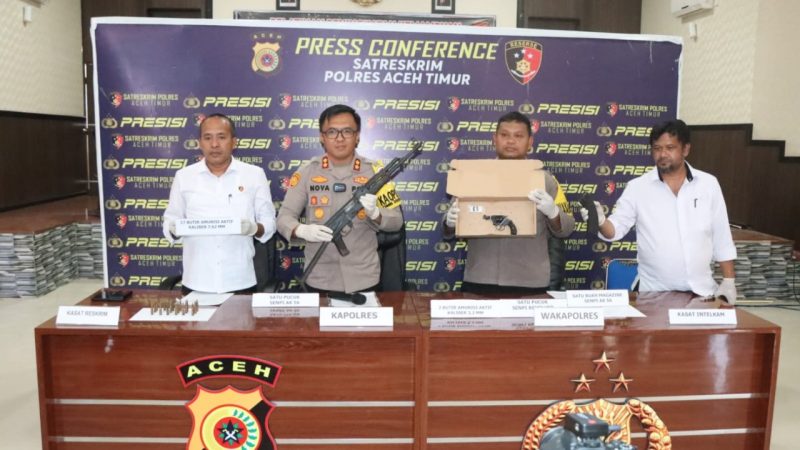 Warga Serahkan Dua Pucuk Senjata Api ke Polres Aceh Timur