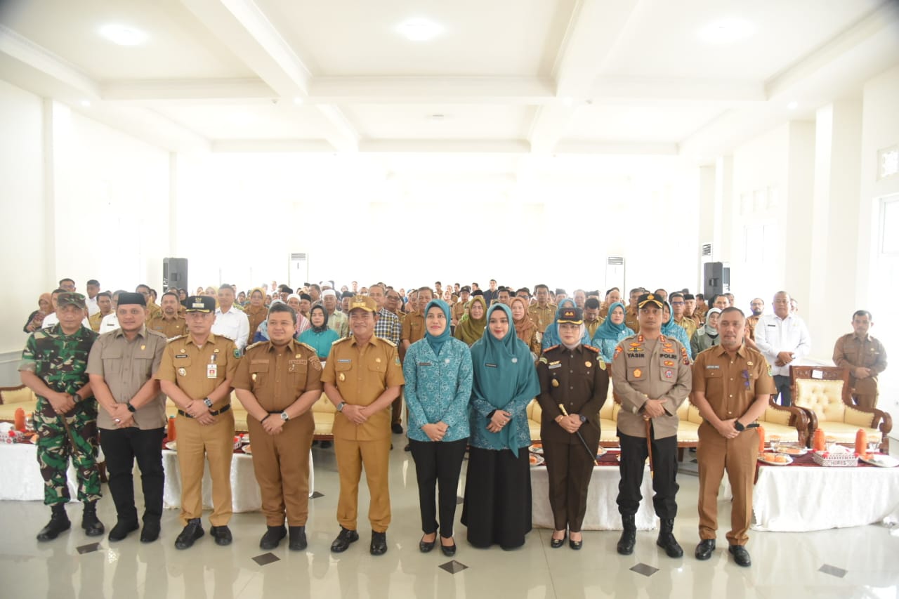 Bupati Tapsel Sambut Kedatangan Pj. Gubernur Sumut di Mess Pemprovsu