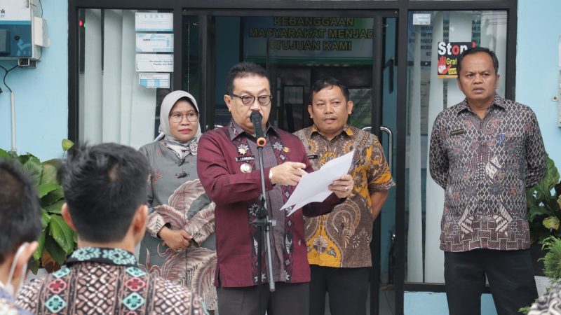 Pimpin Apel Pagi DLH,Jasman:Kritik Sebagai Bahan Evaluasi Kita Bekerja Lebih Baik