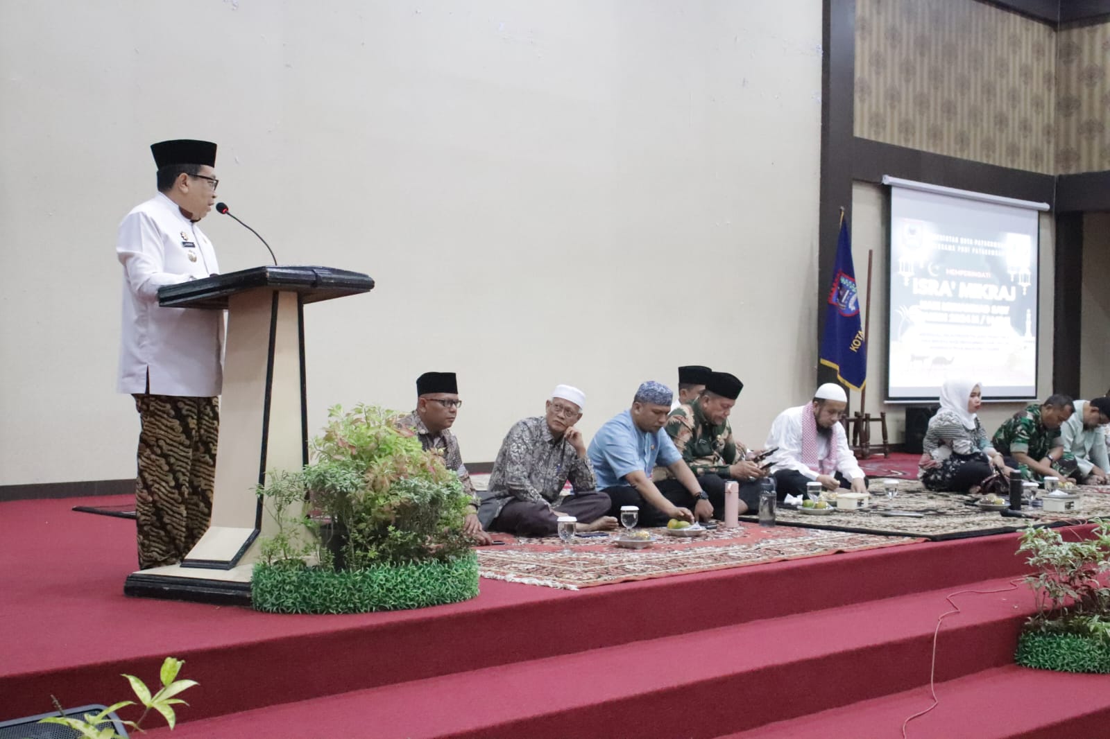 Pj Wali Kota:Peringatan Isra Mi’raj 1445 H, Merupakan Landasan dari ASN Berakhlak