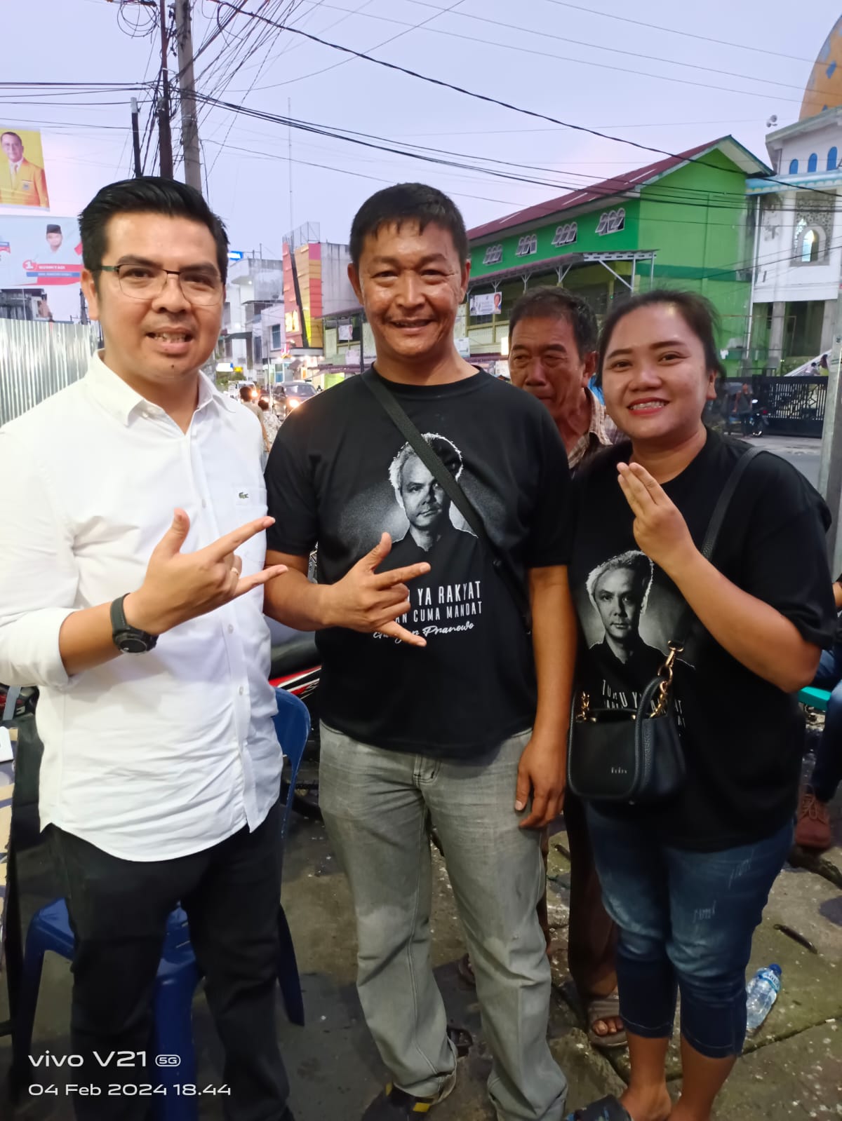 Jelang Pemilu Bane Raja Manalu Silaturahmi Bersama Tim Ganjar Etnis Tionghoa