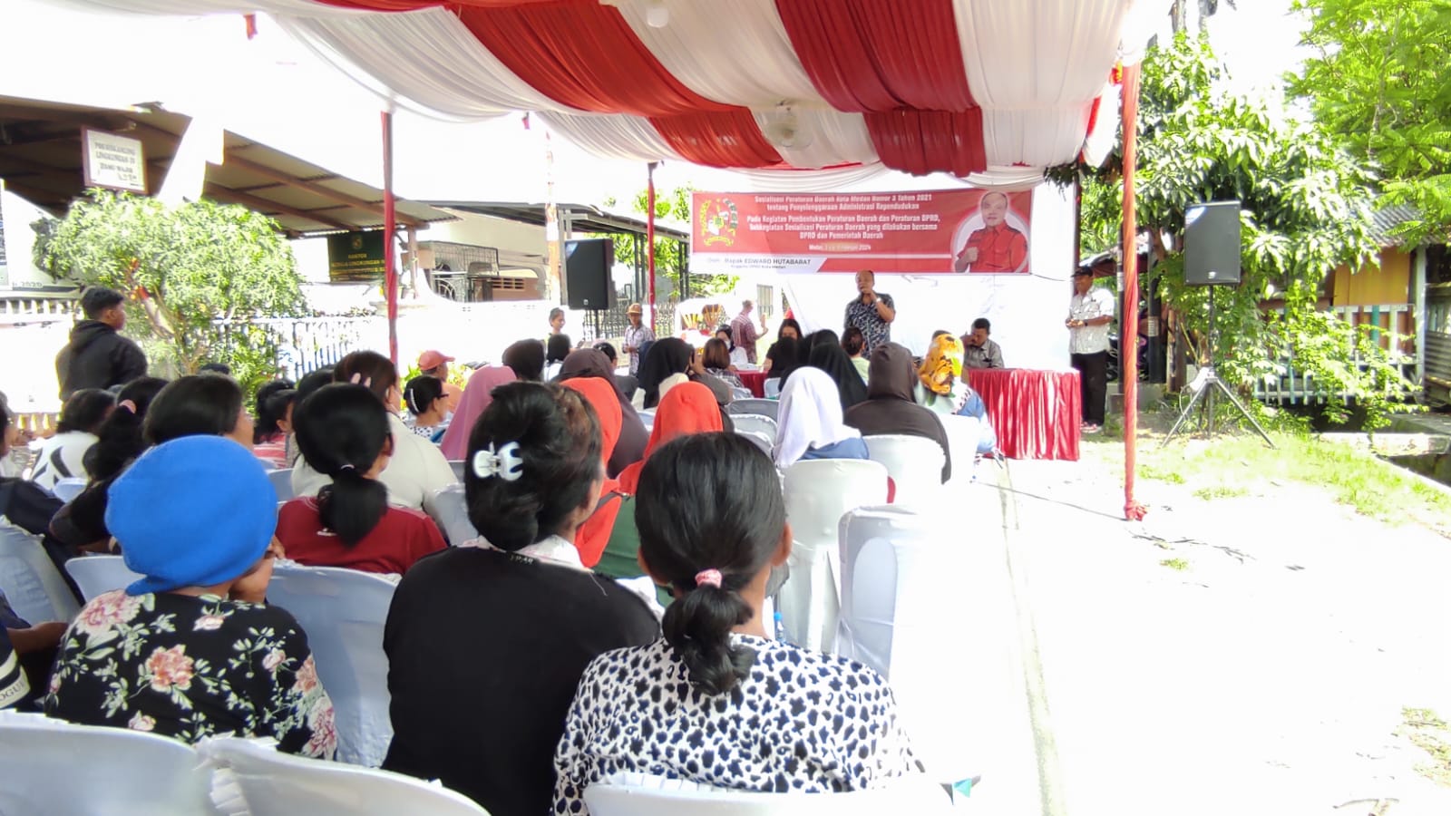 Edward Hutabarat ingatkan Masyarakat Melalui Perda Adminduk