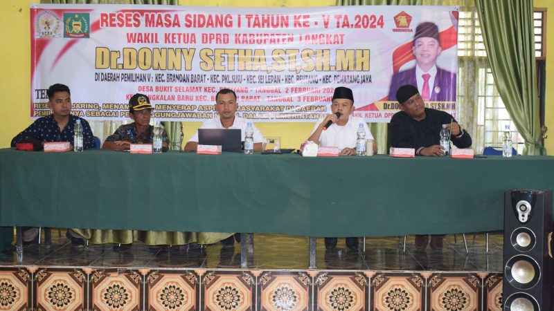 Warga Bukit Selamat Keluhkan Air Bersih Dan PKH Pada Sa’at Reses
