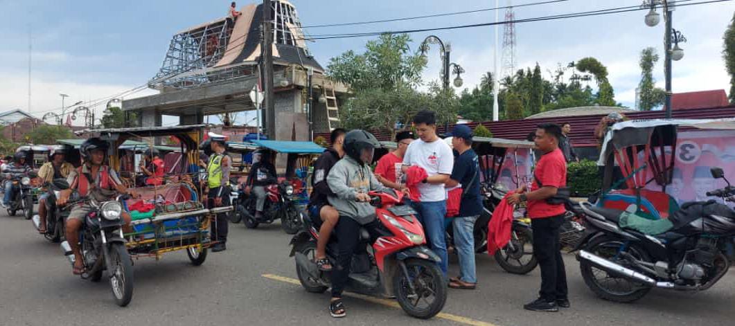 Ratusan Simpatisan Pendukung Ganjar Mahfud Konvoi Di Gunungsitoli.