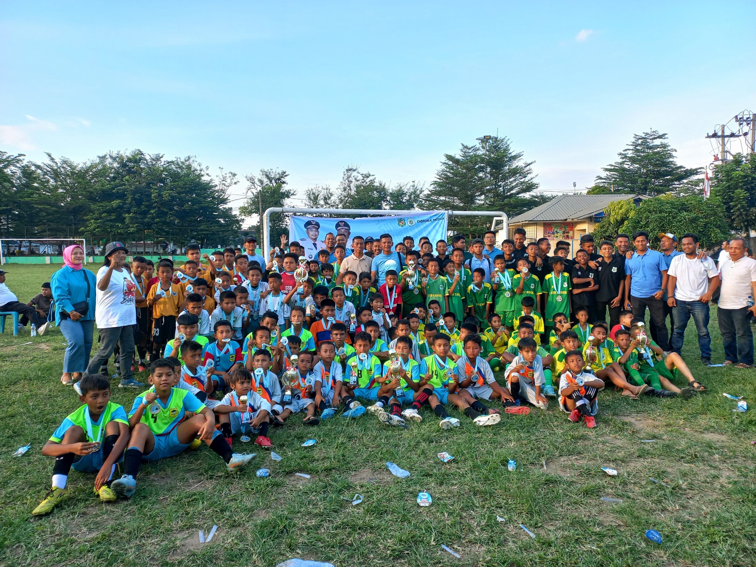 Bintang Kejora U-10 dan NSP U-12 Sabet Juara Suwarno Cup 2