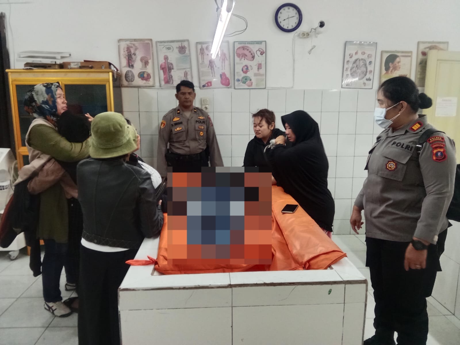 Polsek Siantar Utara Evakuasi Jasad Pria Meninggal di Hotel