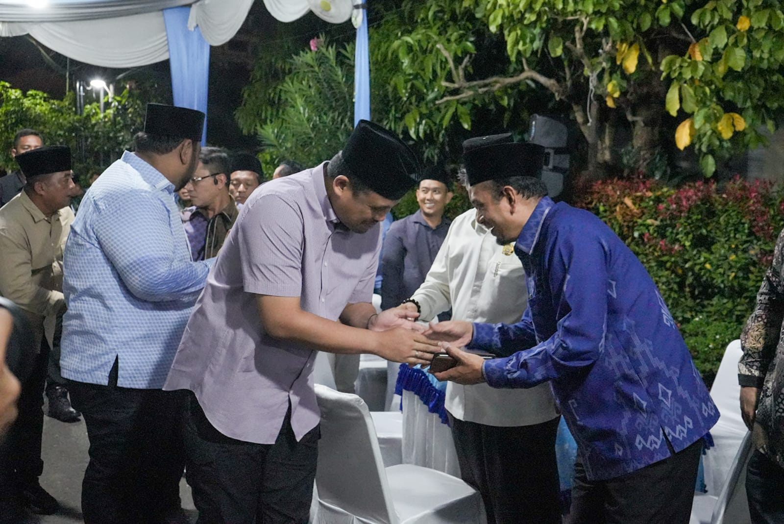 Bobby Nasution dan Pemuka Lintas Agama Berdoa Bersama untuk Pemilu Damai
