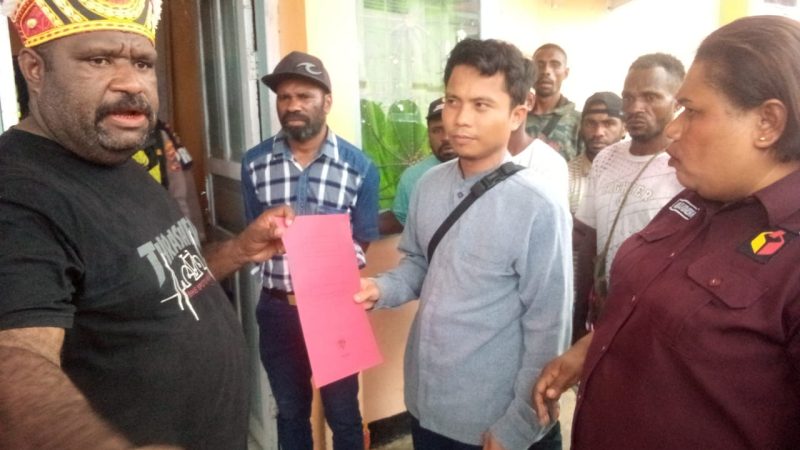 Sejumlah Caleg DPRD dan DPR Provinsi Mendatangi Kantor Bawaslu Sorong Selatan, Meminta Akmal Muntasir Segera di copot dari Jabatannya