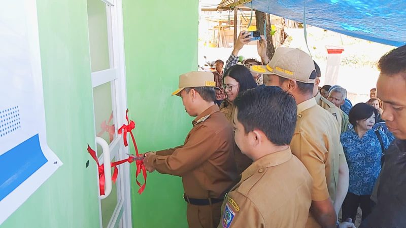 Pj Bupati Mamasa Dr. M. Zain Resmikan Pustu Desa Buntubuda, Arnas : Kita dukung Pj Rencana Pendirian Bulog di Mamasa