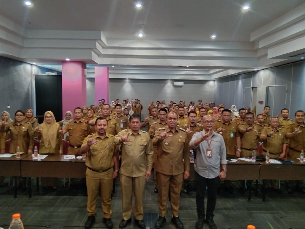 Pj Bupati Langkat Buka Kegiatan Asistensi Peningkatan Standar Pelayanan Publik di Lingkungan Pemkab Langkat