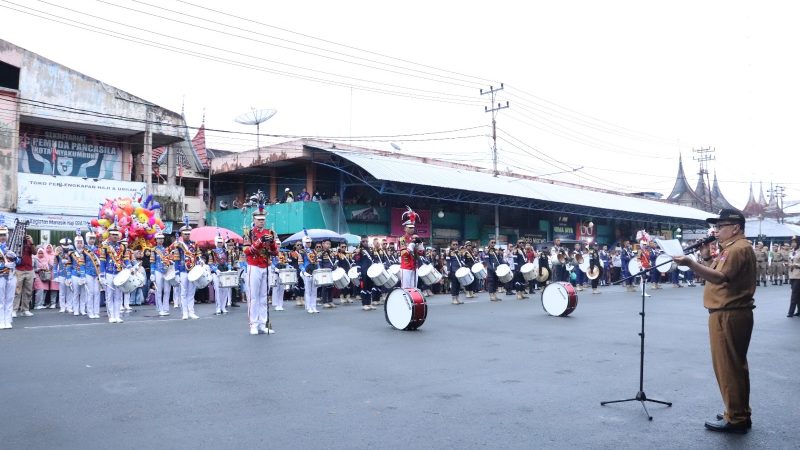 Kirap Nusantara, Marching Band Gita Abdi Praja IPDN Sumbar Pukau Ribuan Penonton di Payakumbuh
